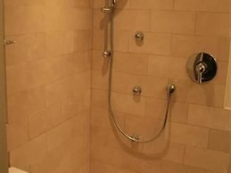 Roscoe Village Guesthouse