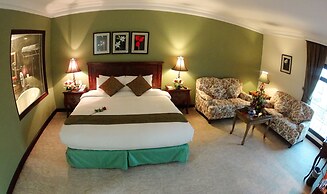 The Convention Center & Royal Suites