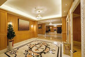 Grand Pleasure Spring Hotel