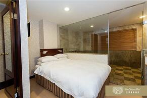 Grand Pleasure Spring Hotel