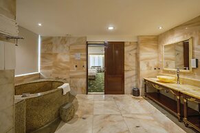 Grand Pleasure Spring Hotel