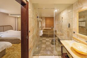 Grand Pleasure Spring Hotel