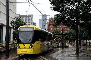 Roomzzz Manchester City