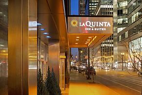 La Quinta Inn & Suites by Wyndham Chicago Downtown
