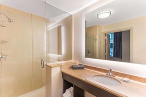 La Quinta Inn & Suites by Wyndham Chicago Downtown