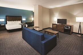 La Quinta Inn & Suites by Wyndham Chicago Downtown