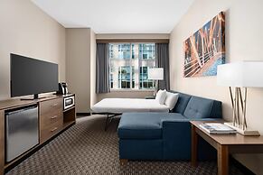 La Quinta Inn & Suites by Wyndham Chicago Downtown