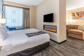 La Quinta Inn & Suites by Wyndham Chicago Downtown