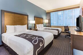 La Quinta Inn & Suites by Wyndham Chicago Downtown