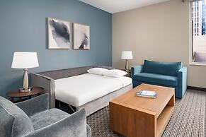 La Quinta Inn & Suites by Wyndham Chicago Downtown