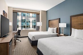 La Quinta Inn & Suites by Wyndham Chicago Downtown
