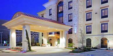 Comfort Inn & Suites Dallas Medical - Market Center