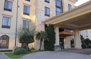 Comfort Inn & Suites Dallas Medical - Market Center