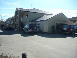 ASURE Avenue Motor Lodge