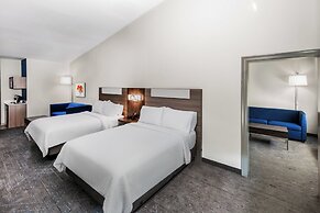 Holiday Inn Express and Suites Henderson by IHG