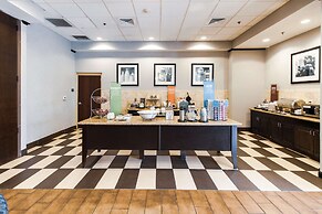 Hampton Inn & Suites Huntsville Hampton Cove