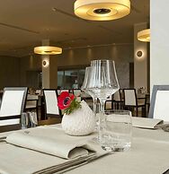 Best Western Plus The Hub Hotel