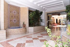 Golden Beach Appart'hotel