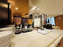 Royal Seasons Hotel Taipei Nanjing West