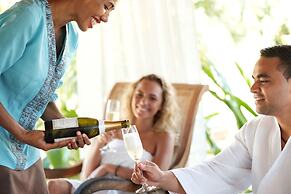 Musket Cove Island Resort & Marina