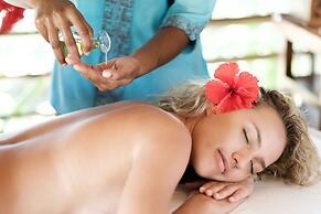 Musket Cove Island Resort & Marina