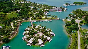 Musket Cove Island Resort & Marina