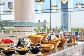 Radisson Blu Hotel & Convention Center, Alexandria