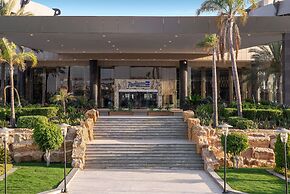 Radisson Blu Hotel & Convention Center, Alexandria