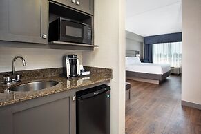 Holiday Inn Express & Suites Kingston Central by IHG