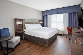 Holiday Inn Express & Suites Kingston Central by IHG