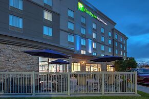 Holiday Inn Express & Suites Kingston Central by IHG