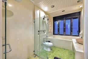 Racha Kiri Resort and Spa Khanom