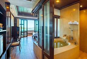 Racha Kiri Resort and Spa Khanom