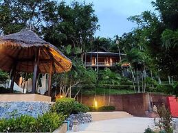 Racha Kiri Resort and Spa Khanom