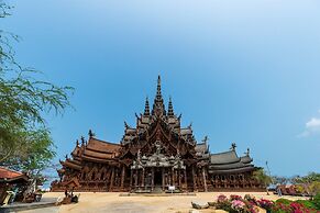 Serene Sands Health Resort