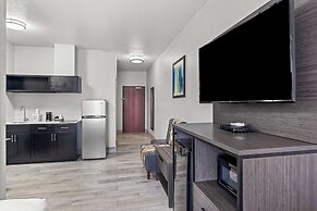 Best Western Palace Inn & Suites