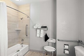 Best Western Palace Inn & Suites