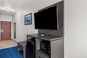 Best Western Palace Inn & Suites