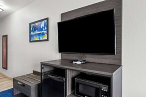 Best Western Palace Inn & Suites