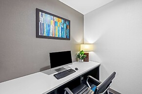 Best Western Palace Inn & Suites