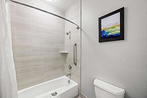 Best Western Palace Inn & Suites