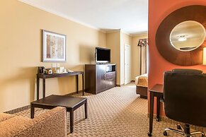 Comfort Suites Lawton Near Fort Sill