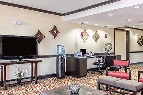 Comfort Suites Lawton Near Fort Sill