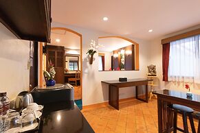 Aochalong Villa Resort & Spa