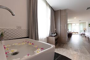 Aochalong Villa Resort & Spa