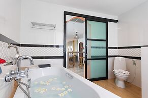 Aochalong Villa Resort & Spa