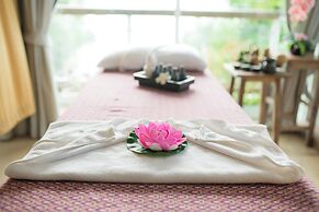 Aochalong Villa Resort & Spa