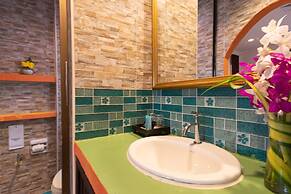 Aochalong Villa Resort & Spa