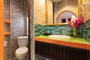 Aochalong Villa Resort & Spa