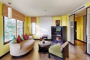 APSARA Beachfront Resort and Villa